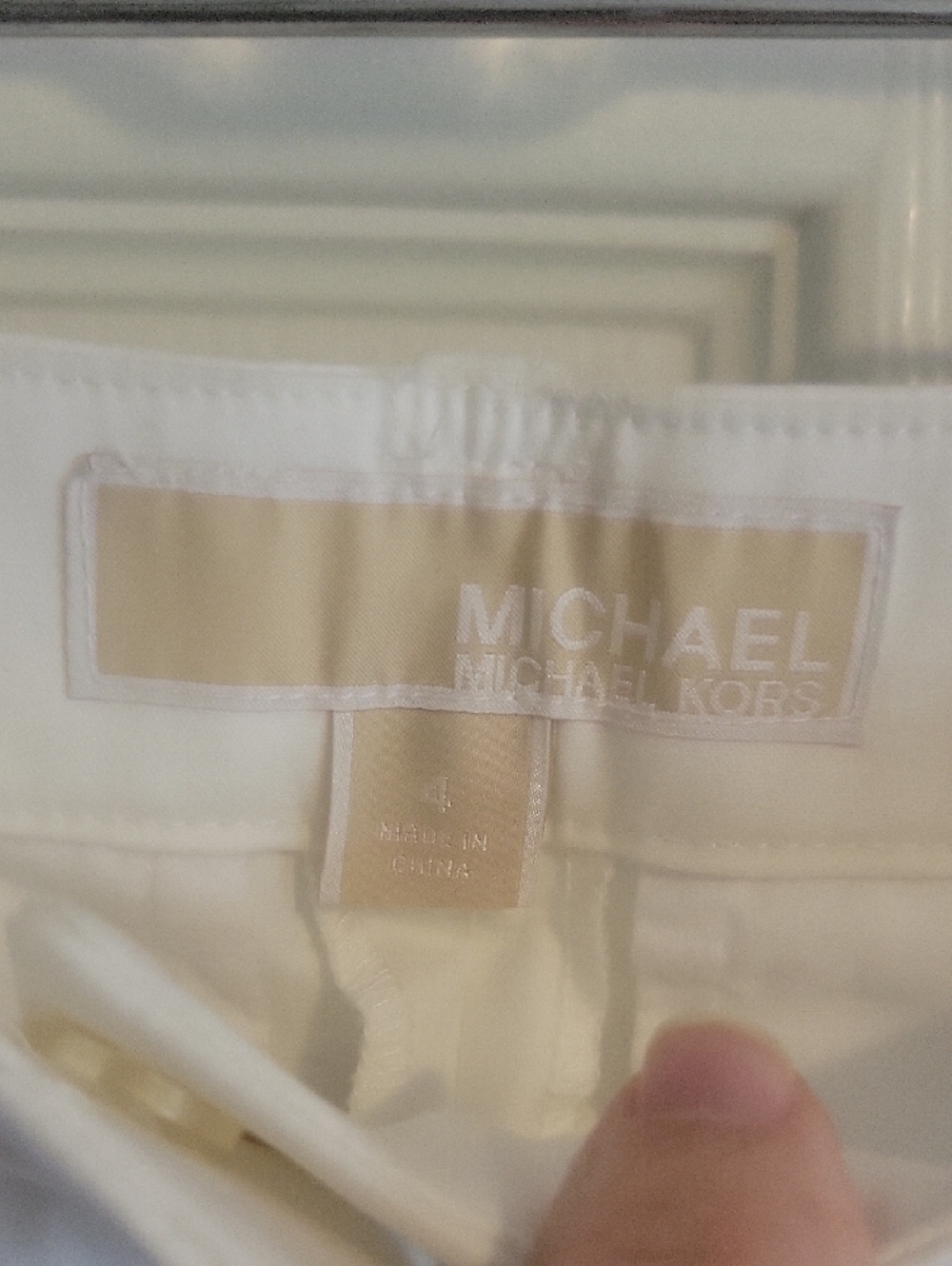 Michael Kors Sz4 White High-Waist Tailored Shorts - Picture 2 of 6